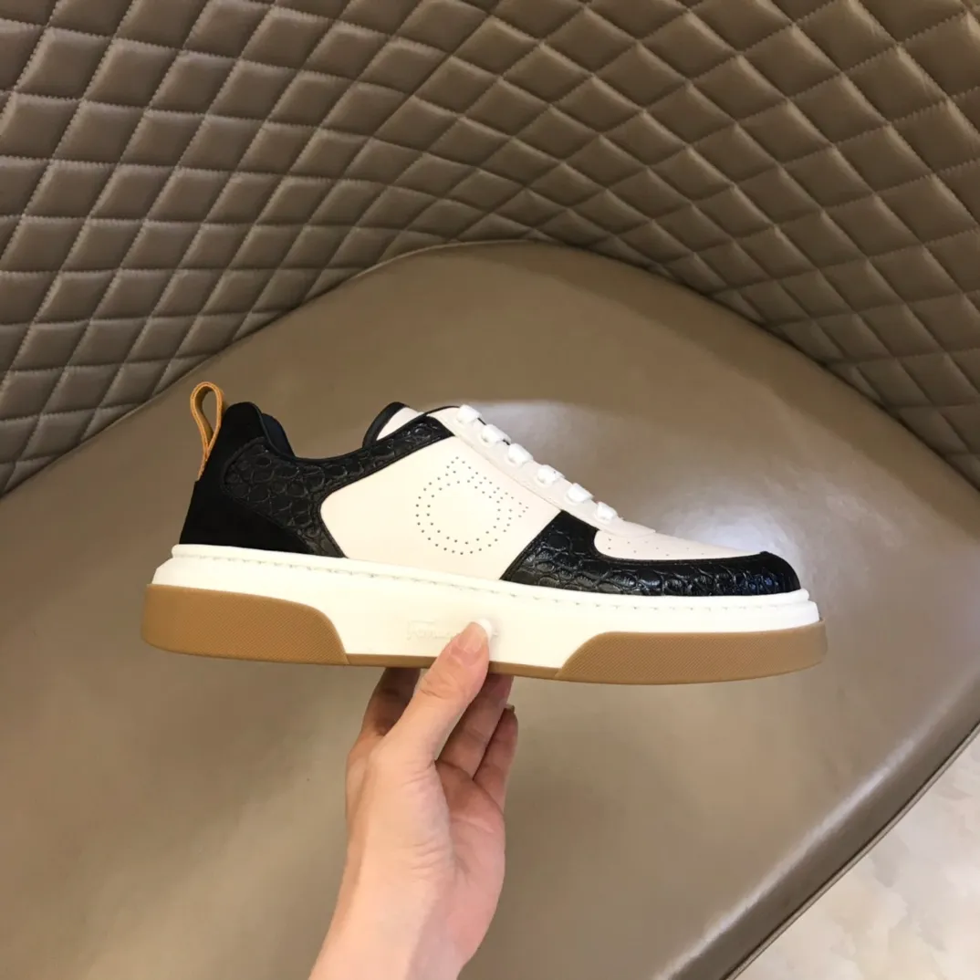 p420 "Salvatore Ferraga**" men's low-cut fashion sneakers. This casual shoe has a novel structure and is made of soft calfskin. The contrasting color elements on the upper highlight the bold and avant-garde atmosphere. The first-layer cowhide lining is high-end and comfortable. Energetic and fresh, these shoes can be worn with casual looks or add a touch of street style to elegant trousers.  Size: 38-44